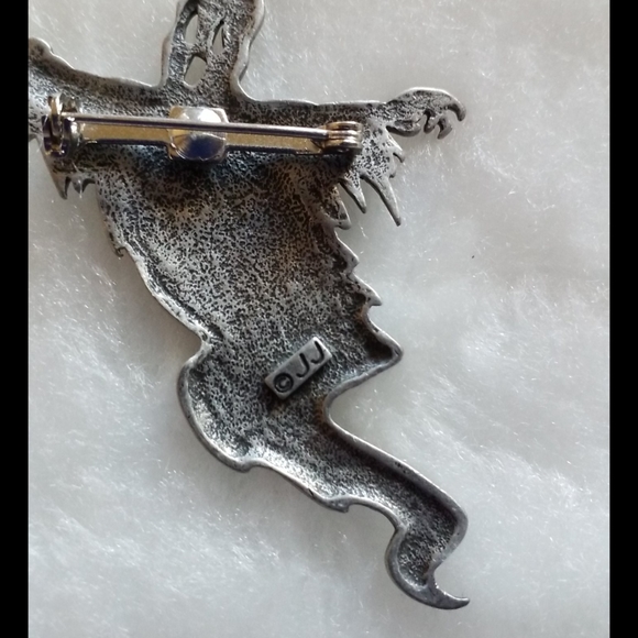 Rare JJ Jonette Ghoulish Haunting Ghost Pewter Brooch Pin - Picture 4 of 6